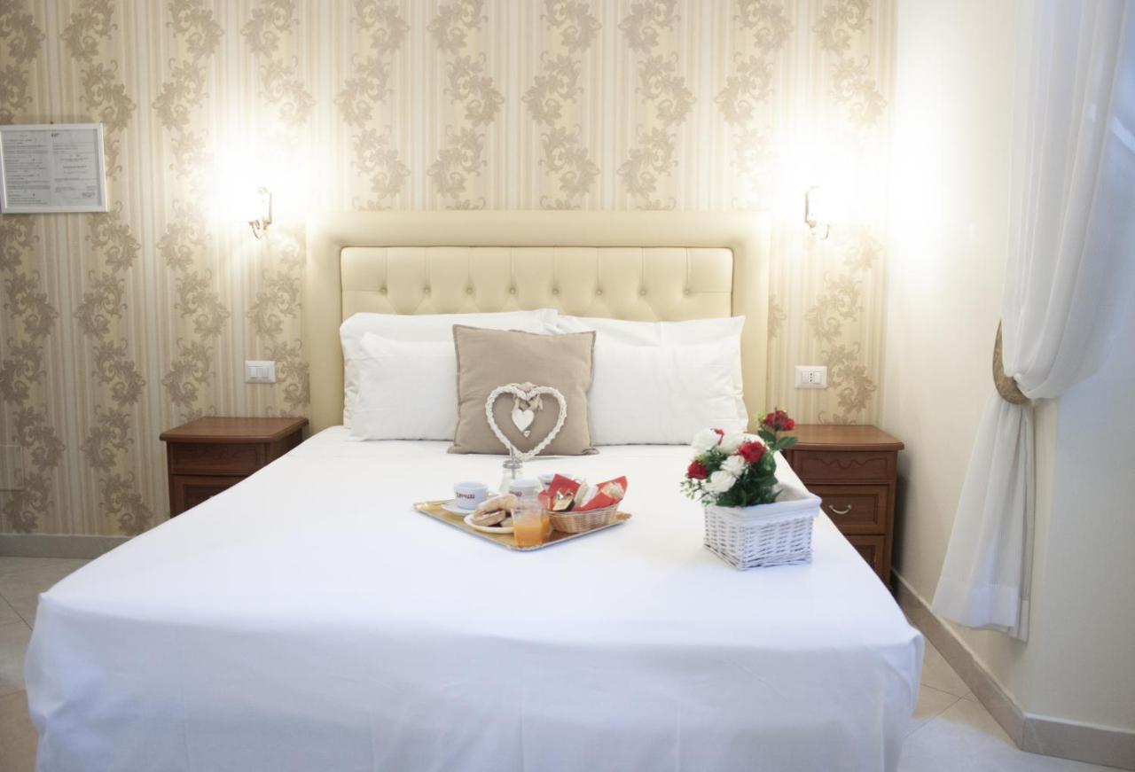 Suite Dal Conte Rome Exterior photo