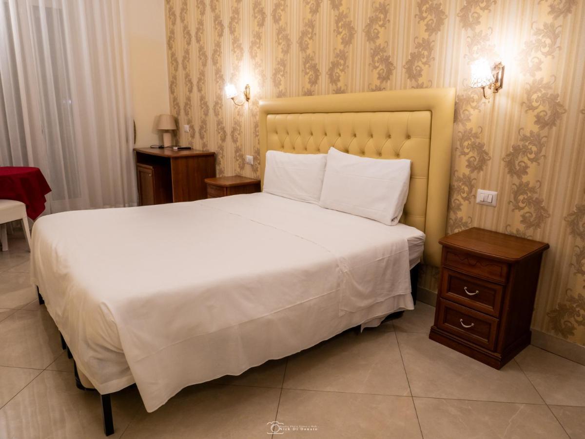 Suite Dal Conte Rome Exterior photo