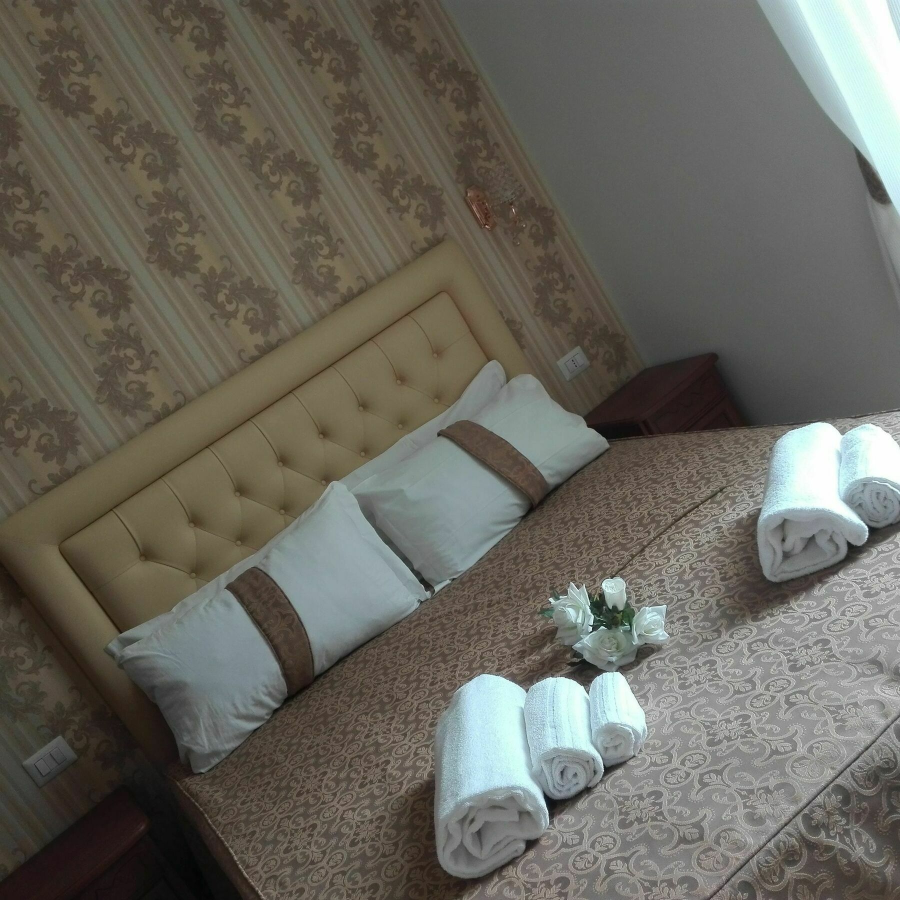 Suite Dal Conte Rome Exterior photo