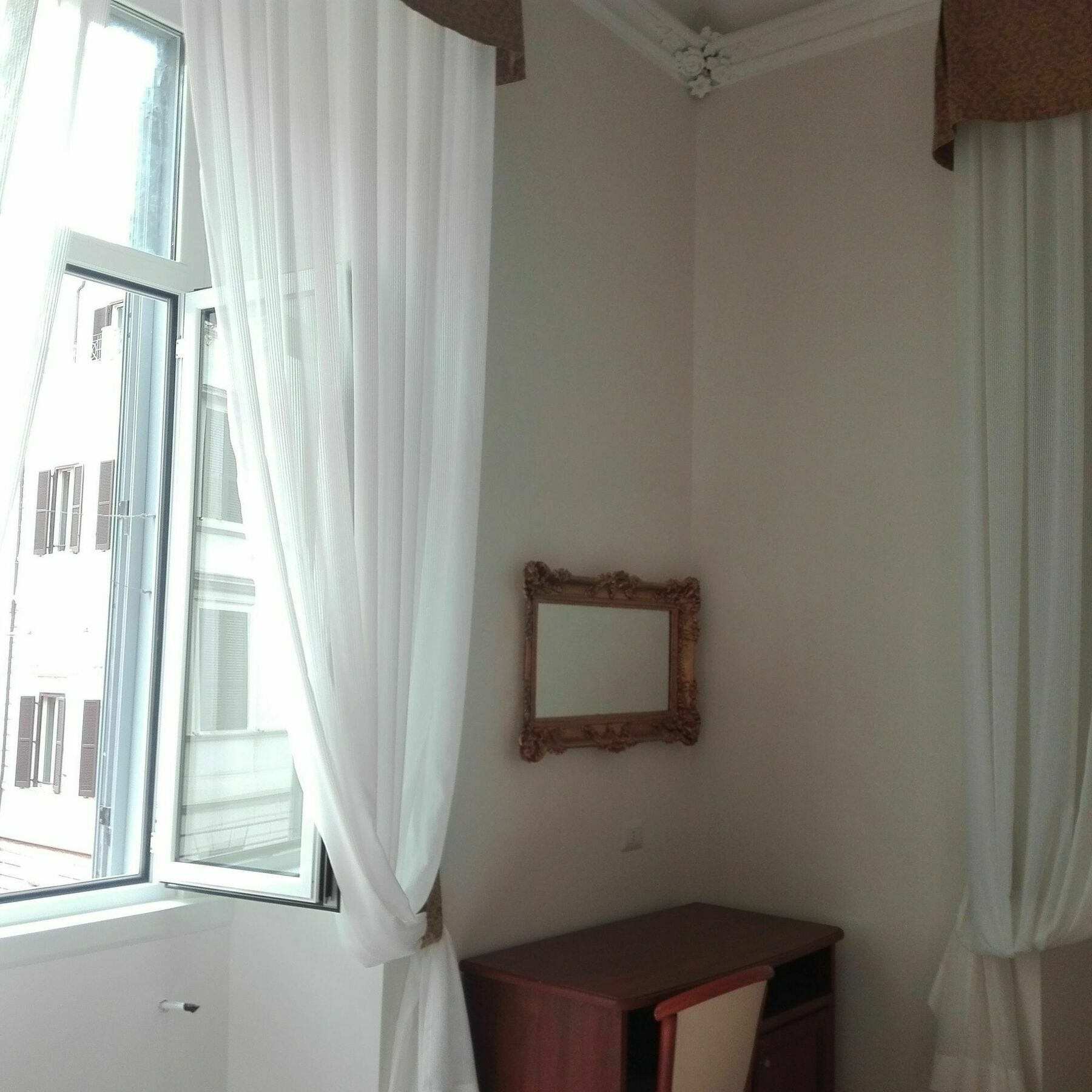 Suite Dal Conte Rome Exterior photo